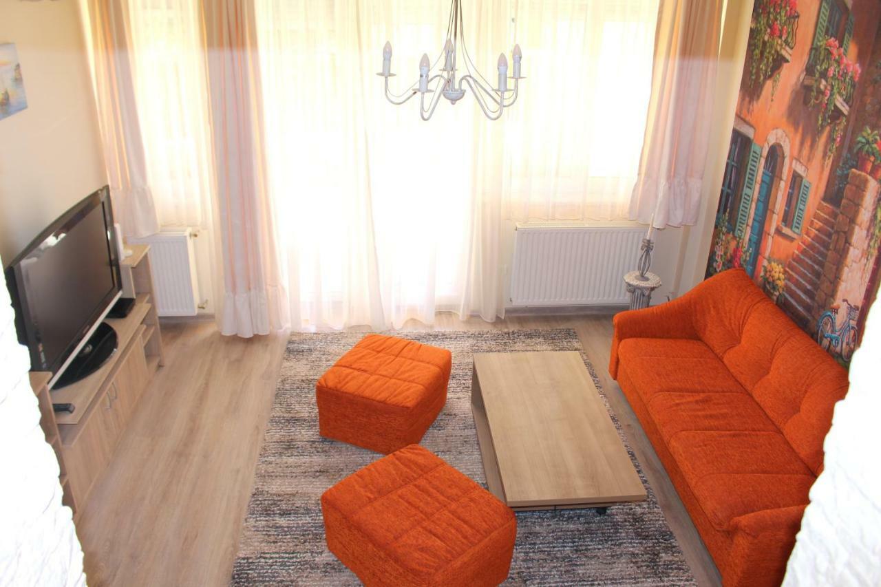 Villa Dolce Vita Eger Bagian luar foto